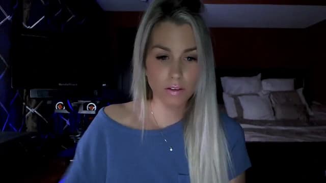 Gallery image thumbnail from Cora9's myfreecams stream on, 11/30/2023, 05:05 image 9 of 20