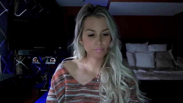 Gallery image thumbnail from Cora9's myfreecams stream on, 12/01/2023, 05:45 image 11 of 20