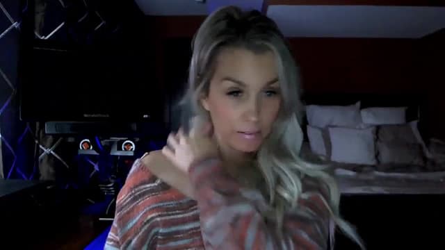 Gallery image thumbnail from Cora9's myfreecams stream on, 12/01/2023, 05:45 image 9 of 20