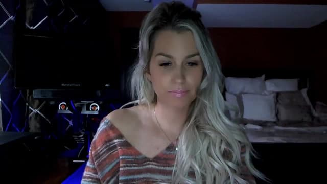 Gallery image thumbnail from Cora9's myfreecams stream on, 12/01/2023, 05:45 image 4 of 20