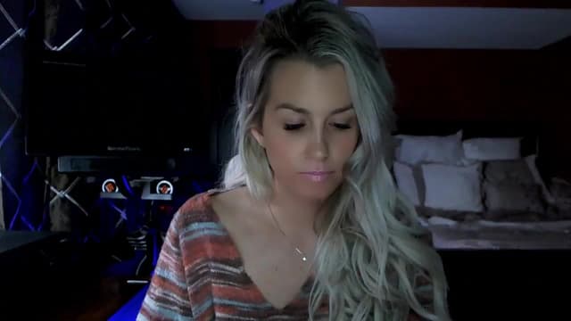 Gallery image thumbnail from Cora9's myfreecams stream on, 12/01/2023, 05:45 image 18 of 20