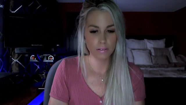 Gallery image thumbnail from Cora9's myfreecams stream on, 12/13/2023, 05:23 image 12 of 20