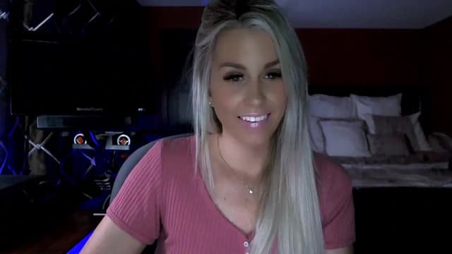 Gallery image thumbnail from Cora9's myfreecams stream on, 12/13/2023, 05:23 image 18 of 20