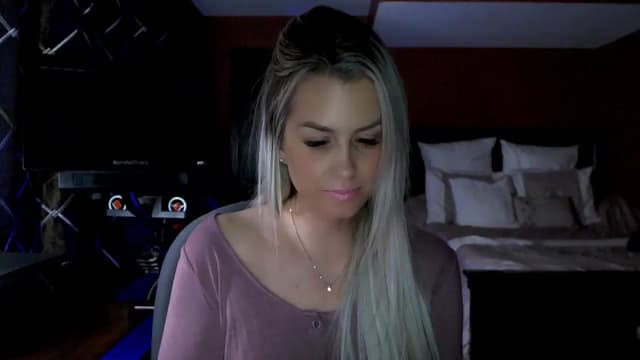 Gallery image thumbnail from Cora9's myfreecams stream on, 01/26/2024, 05:59 image 13 of 20