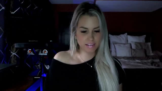 Gallery image thumbnail from Cora9's myfreecams stream on, 01/29/2024, 05:56 image 1 of 20