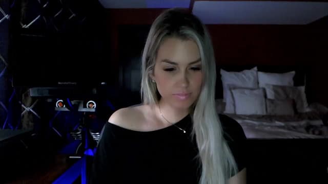 Gallery image thumbnail from Cora9's myfreecams stream on, 01/29/2024, 05:56 image 14 of 20