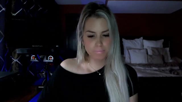 Gallery image thumbnail from Cora9's myfreecams stream on, 01/29/2024, 05:56 image 8 of 20