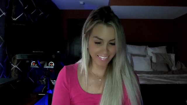 Gallery image thumbnail from Cora9's myfreecams stream on, 02/08/2024, 04:44 image 10 of 20
