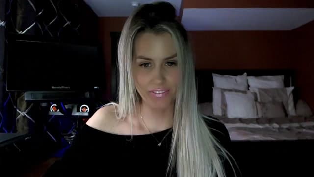 Gallery image thumbnail from Cora9's myfreecams stream on, 02/13/2024, 05:56 image 1 of 20