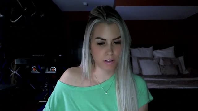 Gallery image thumbnail from Cora9's myfreecams stream on, 02/26/2024, 05:15 image 1 of 20