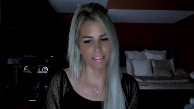 Gallery image thumbnail from Cora9's myfreecams stream on, 05/09/2024, 03:50 image 6 of 20