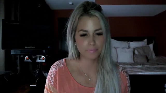 Gallery image thumbnail from Cora9's myfreecams stream on, 07/25/2024, 03:56 image 16 of 20