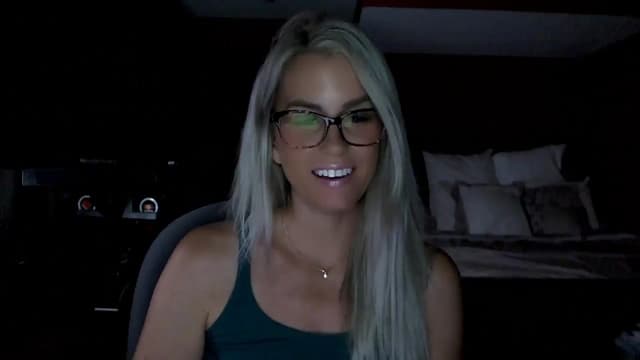 Gallery image thumbnail from Cora9's myfreecams stream on, 07/17/2025, 05:04 image 1 of 20