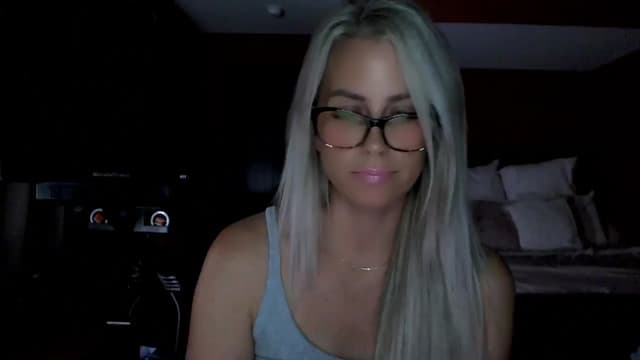 Gallery image thumbnail from Cora9's myfreecams stream on, 09/09/2025, 04:45 image 12 of 20