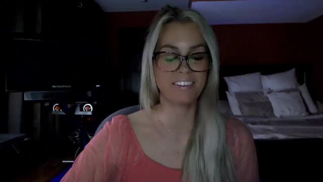 Gallery image thumbnail from Cora9's myfreecams stream on, 02/18/2026, 05:36 image 20 of 20