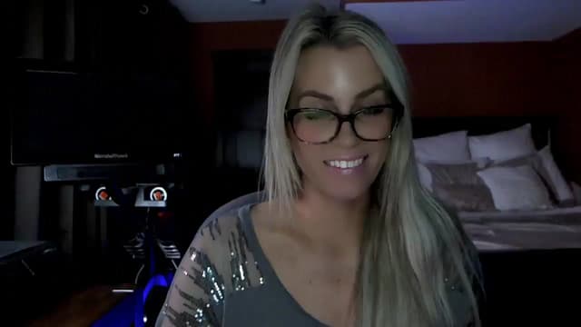 Gallery image thumbnail from Cora9's myfreecams stream on, 02/19/2026, 06:30 image 7 of 20