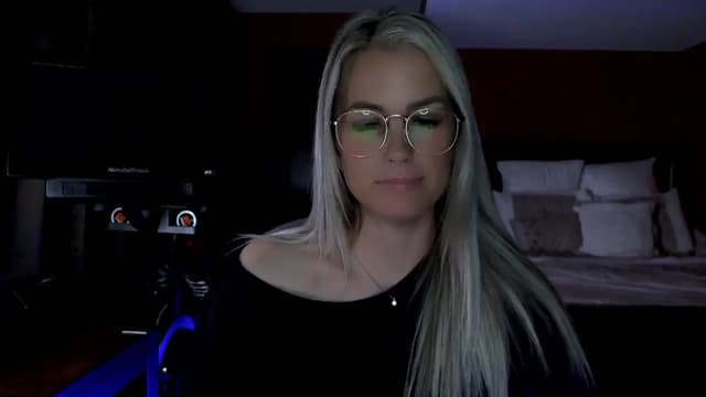 Gallery image thumbnail from Cora9's myfreecams stream on, 05/06/2026, 05:26 image 20 of 20