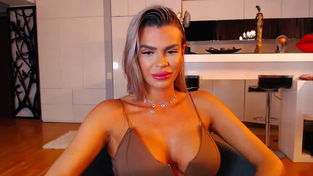 Gallery image thumbnail from D_y_y's myfreecams stream on, 12/03/2022, 05:19 image 4 of 20