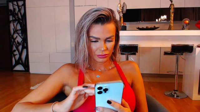 Gallery image thumbnail from D_y_y's myfreecams stream on, 12/07/2022, 02:39 image 11 of 20