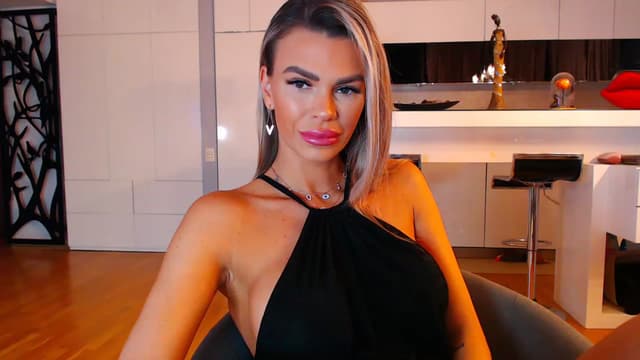 Gallery image thumbnail from D_y_y's myfreecams stream on, 12/29/2022, 02:56 image 2 of 20