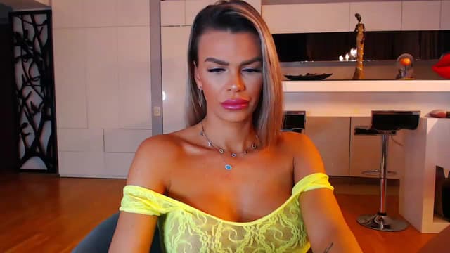 Gallery image thumbnail from D_y_y's myfreecams stream on, 12/30/2022, 02:46 image 2 of 20