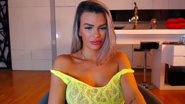 Gallery image thumbnail from D_y_y's myfreecams stream on, 12/30/2022, 05:14 image 10 of 20