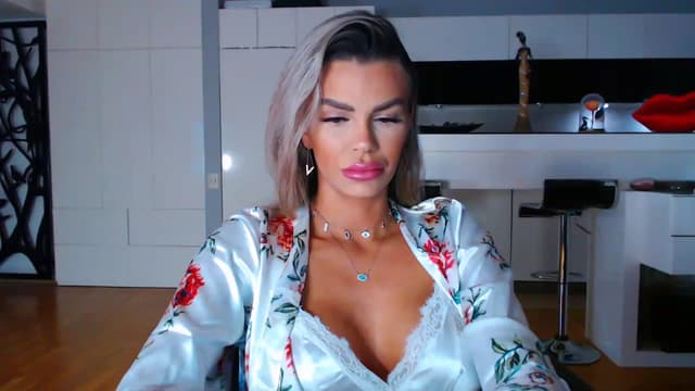 Gallery image thumbnail from D_y_y's myfreecams stream on, 01/05/2023, 02:37 image 3 of 20