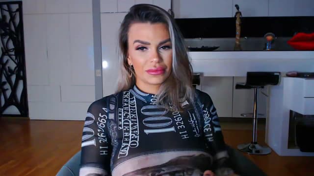 Gallery image thumbnail from D_y_y's myfreecams stream on, 01/08/2023, 06:45 image 10 of 20