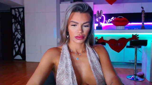 Gallery image thumbnail from D_y_y's myfreecams stream on, 02/10/2023, 03:53 image 9 of 20