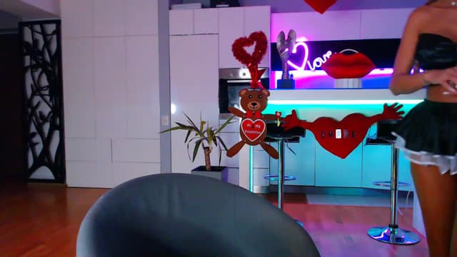 Gallery image thumbnail from D_y_y's myfreecams stream on, 02/12/2023, 04:23 image 13 of 20