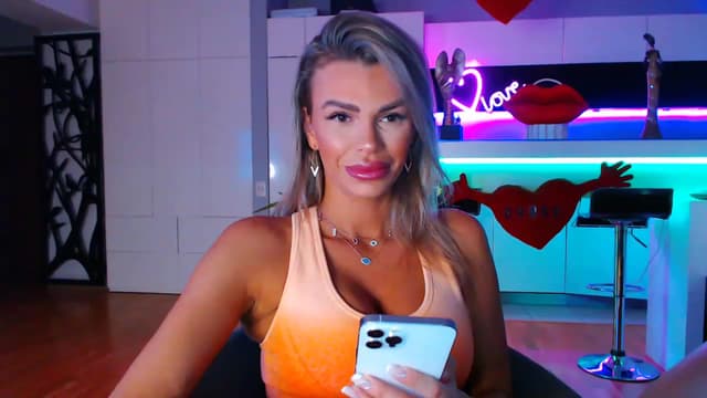 Gallery image thumbnail from D_y_y's myfreecams stream on, 02/13/2023, 04:18 image 9 of 20