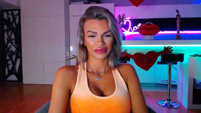 Gallery image thumbnail from D_y_y's myfreecams stream on, 02/13/2023, 05:49 image 10 of 20
