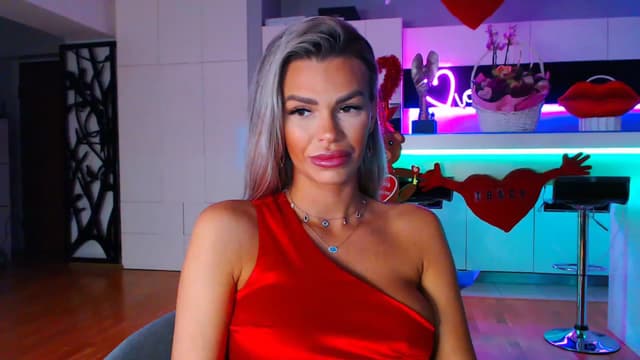 Gallery image thumbnail from D_y_y's myfreecams stream on, 02/15/2023, 04:45 image 12 of 20