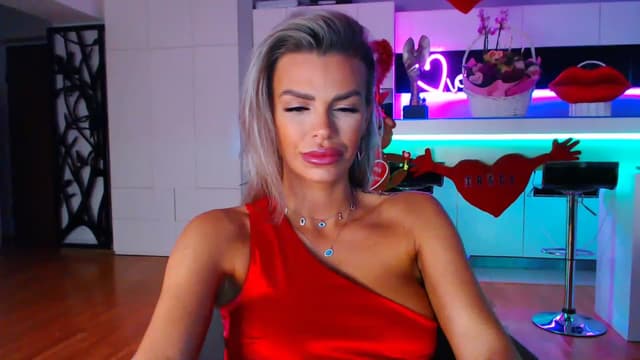 Gallery image thumbnail from D_y_y's myfreecams stream on, 02/15/2023, 05:23 image 16 of 20