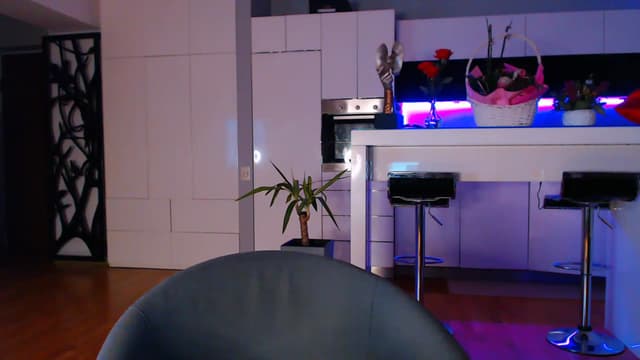 Gallery image thumbnail from D_y_y's myfreecams stream on, 03/08/2023, 05:29 image 11 of 20