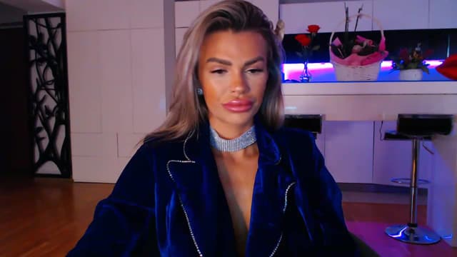 Gallery image thumbnail from D_y_y's myfreecams stream on, 03/08/2023, 05:29 image 16 of 20