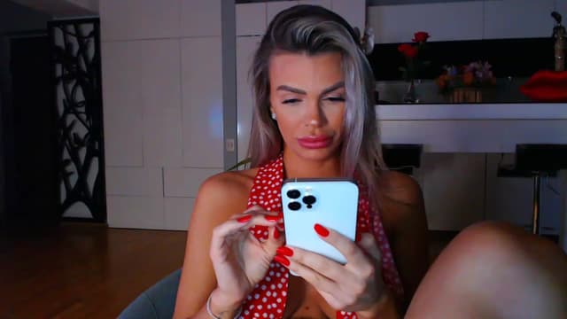 Gallery image thumbnail from D_y_y's myfreecams stream on, 03/13/2023, 03:26 image 20 of 20