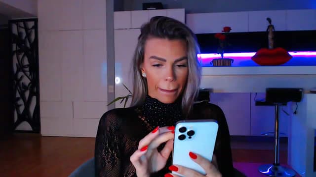 Gallery image thumbnail from D_y_y's myfreecams stream on, 03/17/2023, 03:33 image 5 of 20