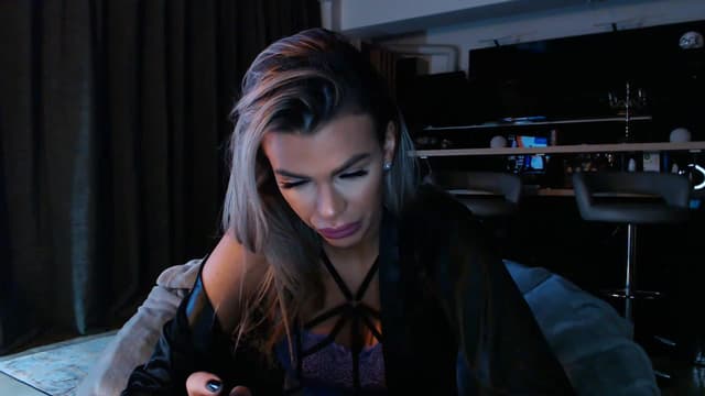 Gallery image thumbnail from D_y_y's myfreecams stream on, 05/04/2023, 03:17 image 15 of 20