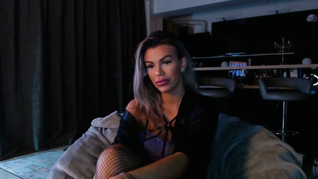 Gallery image thumbnail from D_y_y's myfreecams stream on, 05/04/2023, 03:17 image 13 of 20