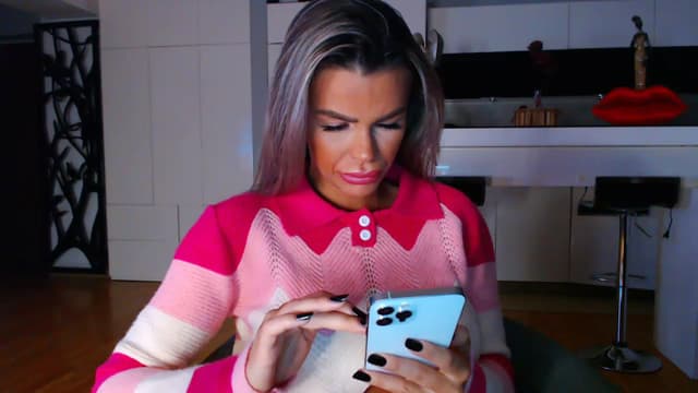 Gallery image thumbnail from D_y_y's myfreecams stream on, 05/15/2023, 03:32 image 5 of 20