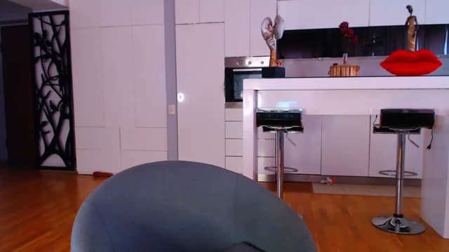 Gallery image thumbnail from D_y_y's myfreecams stream on, 05/17/2023, 04:22 image 17 of 20