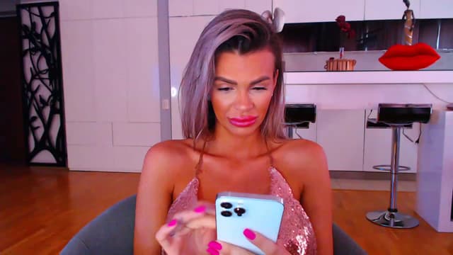 Gallery image thumbnail from D_y_y's myfreecams stream on, 05/31/2023, 04:00 image 19 of 20