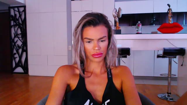 Gallery image thumbnail from D_y_y's myfreecams stream on, 06/15/2023, 04:11 image 19 of 20
