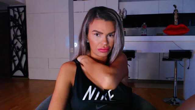 Gallery image thumbnail from D_y_y's myfreecams stream on, 06/15/2023, 04:11 image 3 of 20