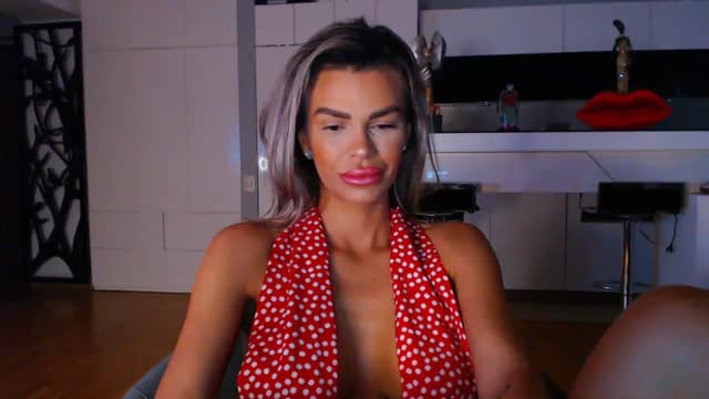Gallery image thumbnail from D_y_y's myfreecams stream on, 06/16/2023, 04:22 image 2 of 20