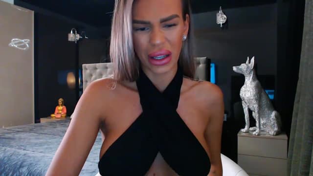 Gallery image thumbnail from D_y_y's myfreecams stream on, 06/21/2023, 03:40 image 20 of 20