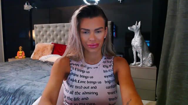 Gallery image thumbnail from D_y_y's myfreecams stream on, 07/10/2023, 04:46 image 9 of 20