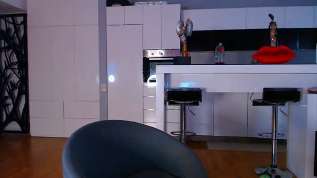 Gallery image thumbnail from D_y_y's myfreecams stream on, 09/14/2023, 06:21 image 2 of 20