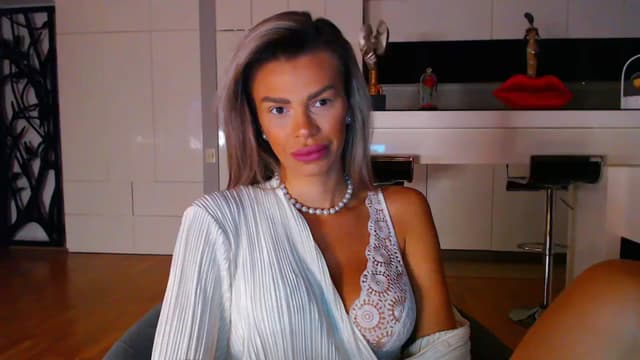 Gallery image thumbnail from D_y_y's myfreecams stream on, 10/05/2023, 05:25 image 2 of 20